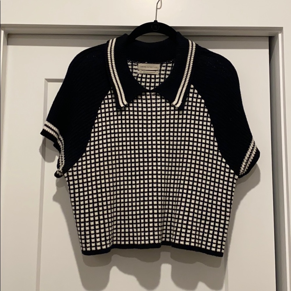 Urban Outfitters Crop Sweater